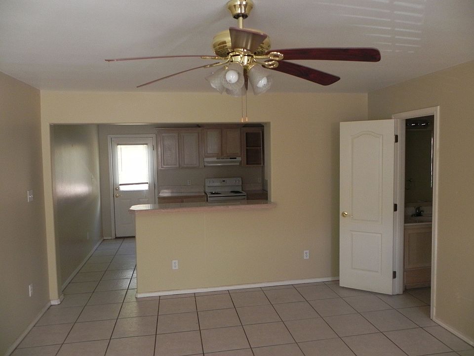 2nd image of 301 E New Hampshire St APT 13