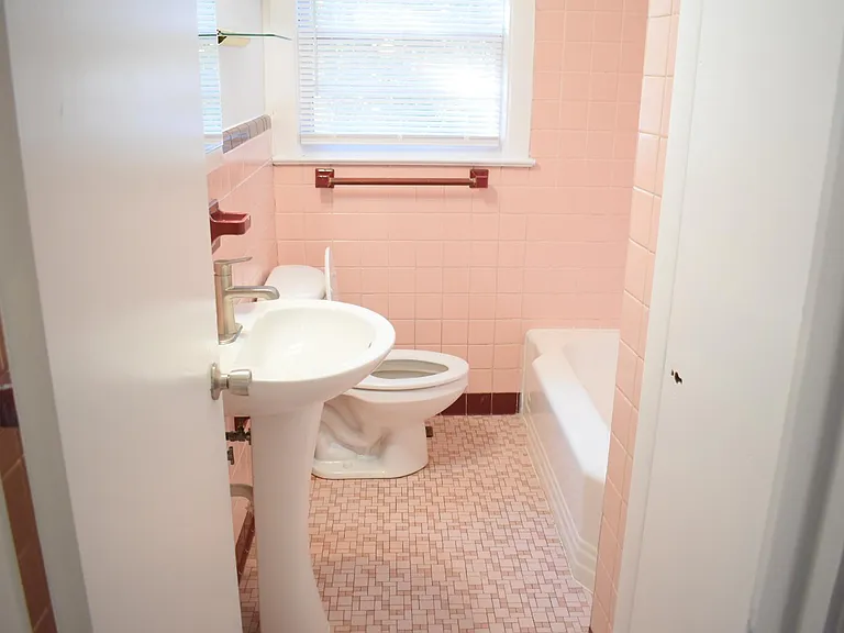 2103 Pender Ave #1 — Photo 17