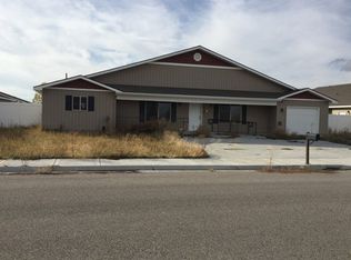 1072 Diamond Dr, Ammon, ID 83406