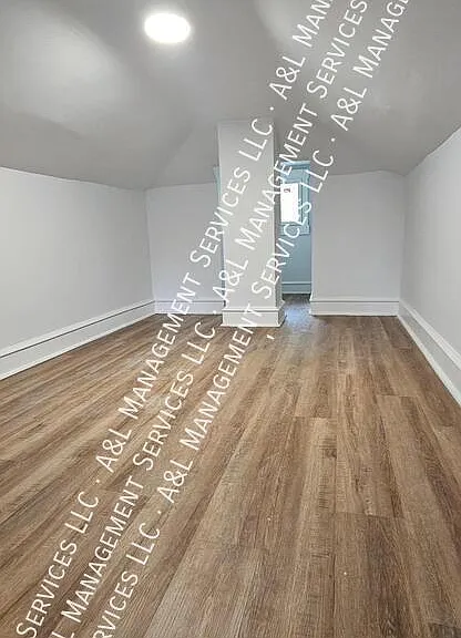 210 W McNeal St — Photo 18
