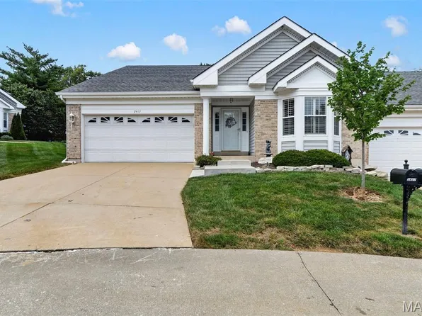 2417 S Lakeridge Ct Unit 14, Lake Saint Louis, MO 63367