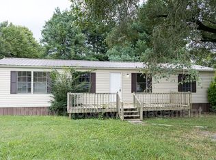 5440 Harpo St NW, Cleveland, TN 37312