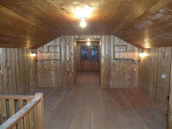 uptairs attic room can be used as 3rd bedroom, office, T.V room , craftroom. Independent heat source, lights and window treatments (not pictured) 380 sq ft