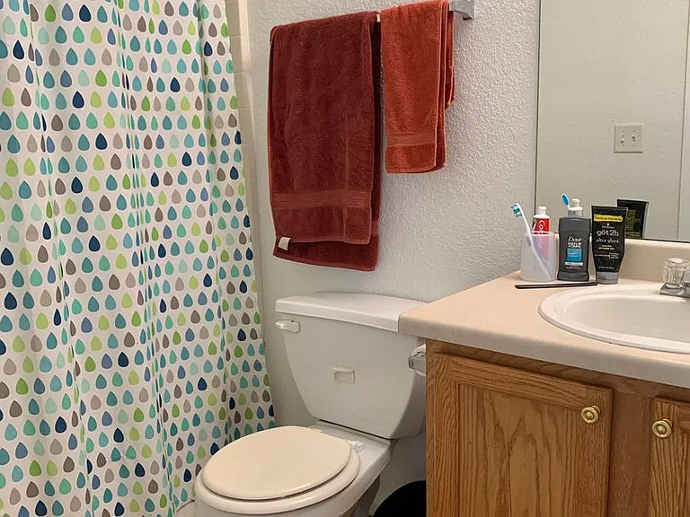 1912 Dove Creek Cir — Photo 8