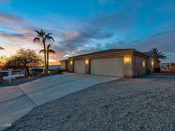 3rd image of 3045 Pepperwood Dr