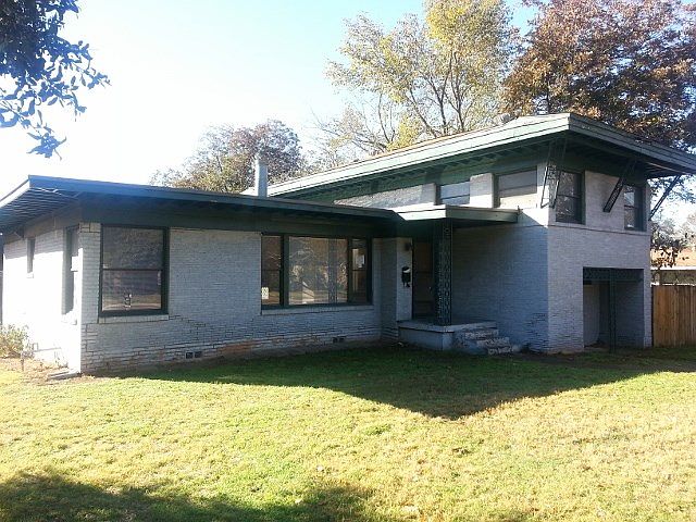 1st image of 6908 Hovenkamp Ave