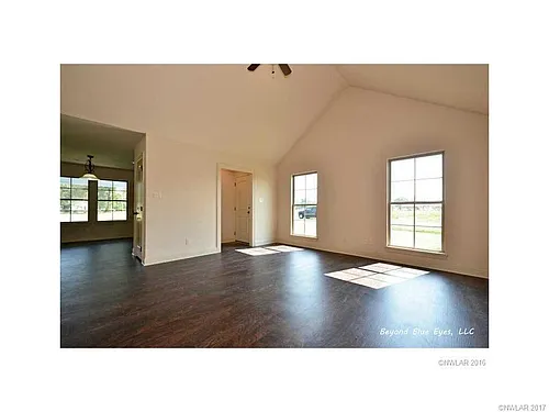 503 Oak Ridge Dr Photo 1