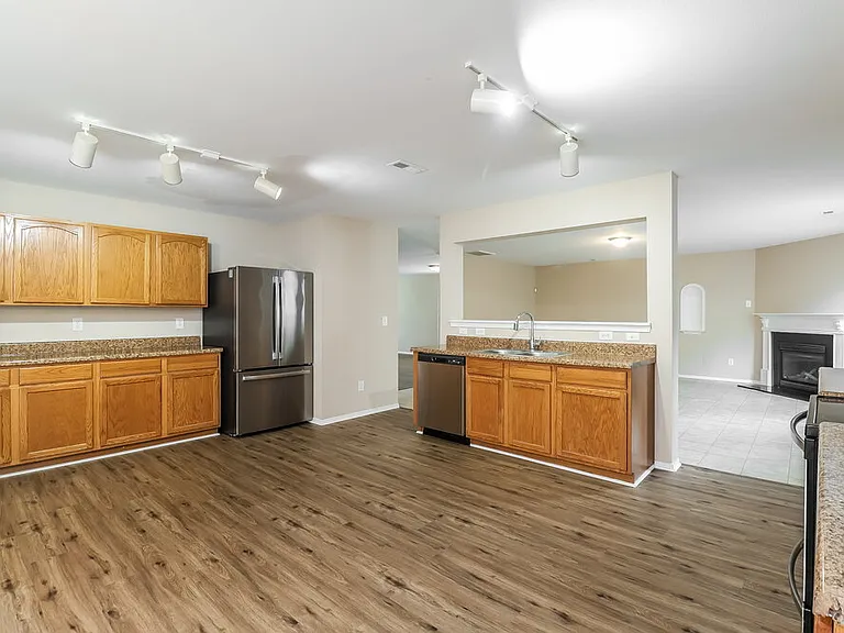 11009 Dry Stone Dr — Photo 11