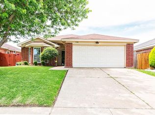 7100 Ashbourne Way, Fort Worth, TX 76133
