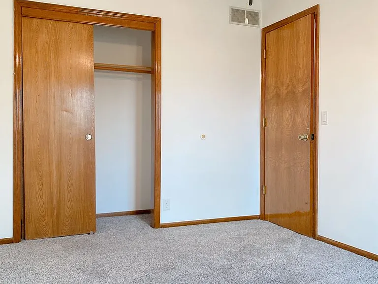 2103 Morrie Dr — Photo 24