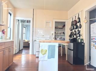 19 University Rd #18-2, Brookline, MA 02445