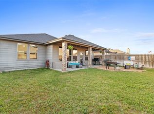 1015 Pasadena St, Portland, TX 78374