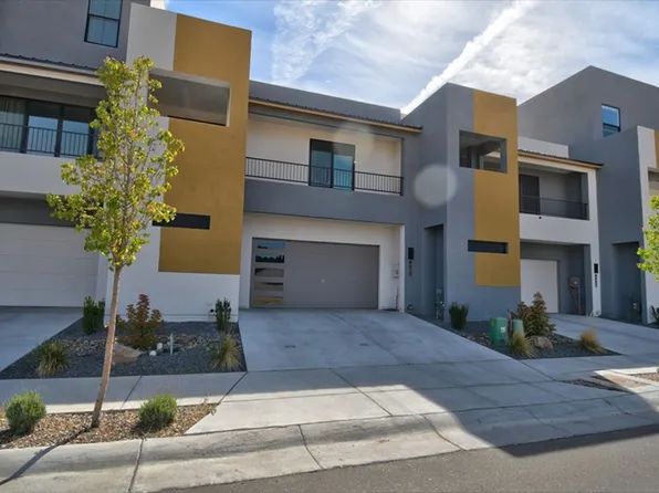 4352 Wymont Cir NE, Albuquerque, NM 87111