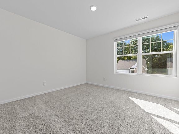 4th image of 25 Rolling Star Ct