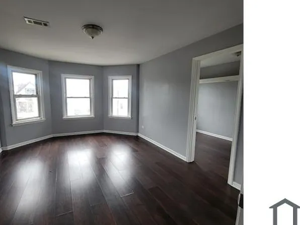9721 S Avenue L #3, Chicago, IL 60617