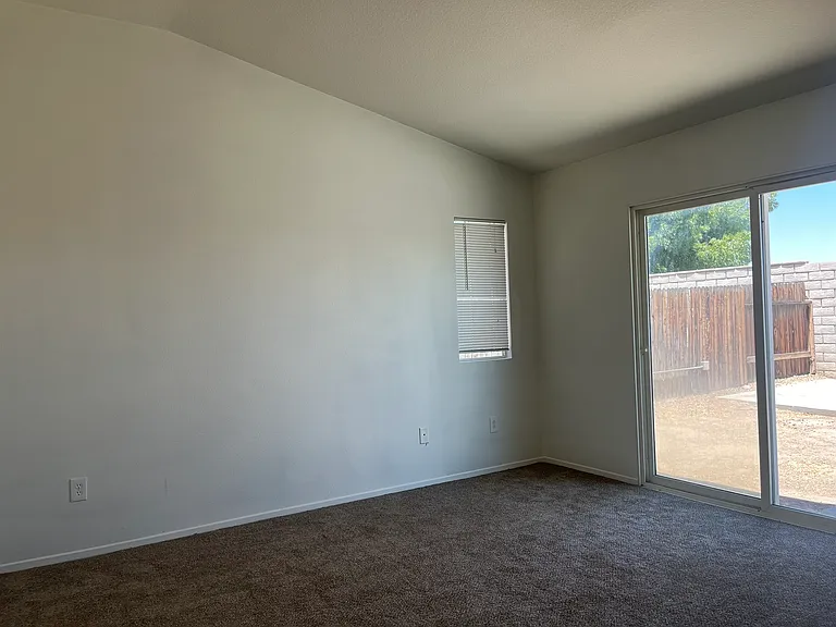 13892 Summer Wind St — Photo 5