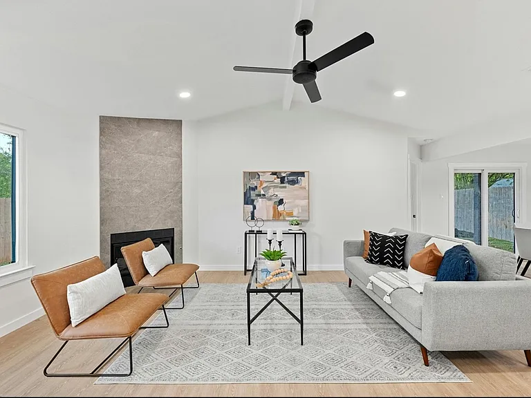 8205 Cattle Dr — Photo 8