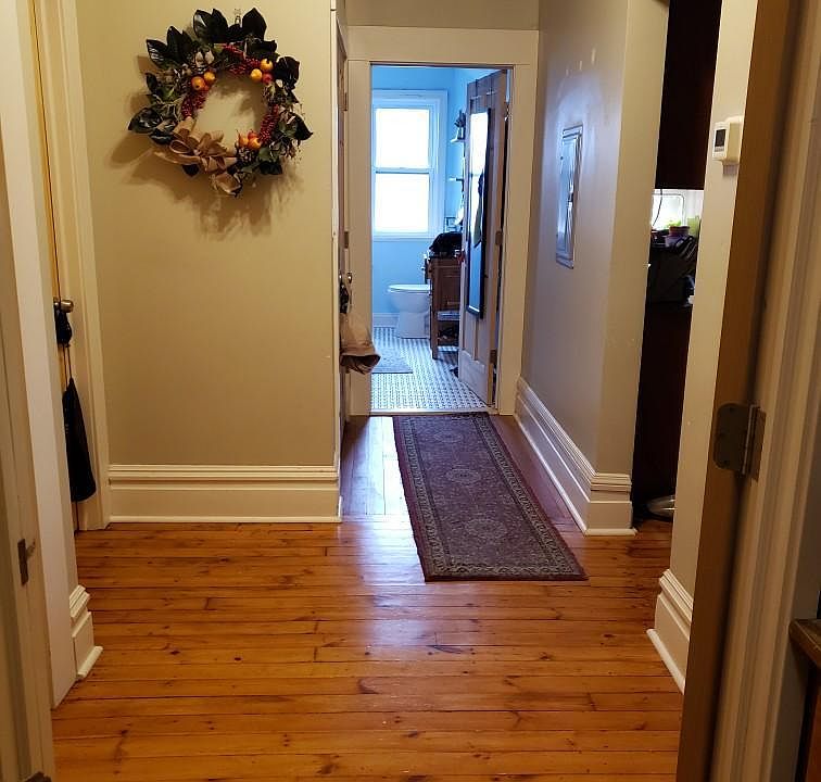 Entry to 3rd floor apartment.