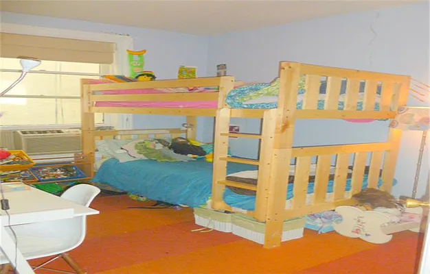 Rented by Buchbinder & Warren | media 30