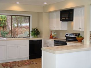 2425 Hughes Dr, West Linn, OR