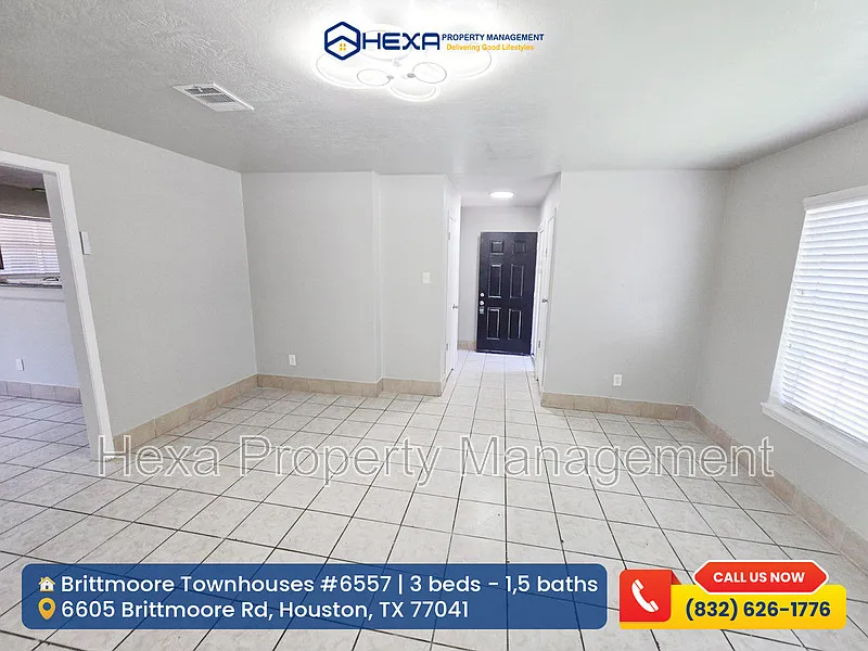 Brittmoore Townhouse — Photo 2