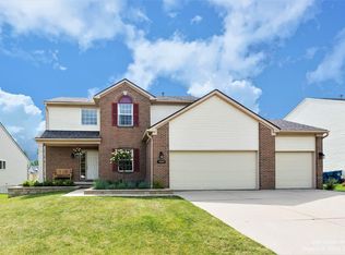 4088 Plum Ridge Dr, Ypsilanti, MI 48197