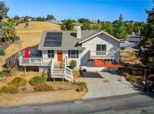 4953 Sparrow Hawk Ln, Paso Robles, CA 93446