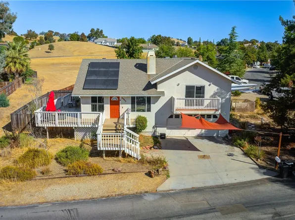 4953 Sparrow Hawk Ln, Paso Robles, CA 93446