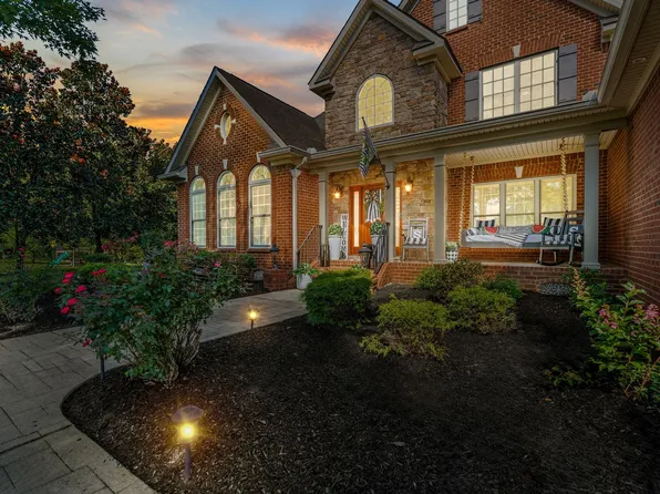 605 Gary Bowman Ct, Murfreesboro, TN 37130