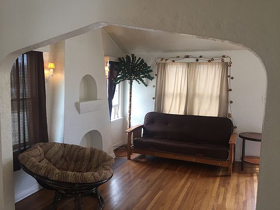 3rd image of 496 Cedar St