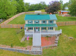 5484 Lead Mine Rd, Hiwassee, VA 24347