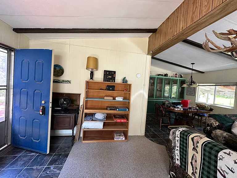4460 Northwood Dr — Photo 21