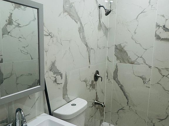 3rd image of 117-10 Jamaica Ave #3