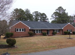 535 Oak Hill Rd, Petersburg, VA 23805