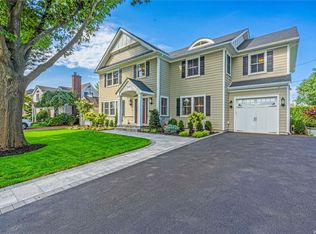 234 Wellington Rd, Garden City, NY 11530