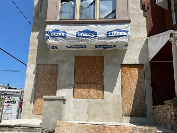 5555 Media St, Philadelphia, PA 19131