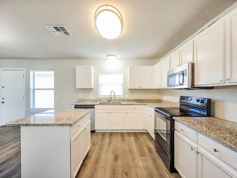 9475 Mulberry Path — Photo 9