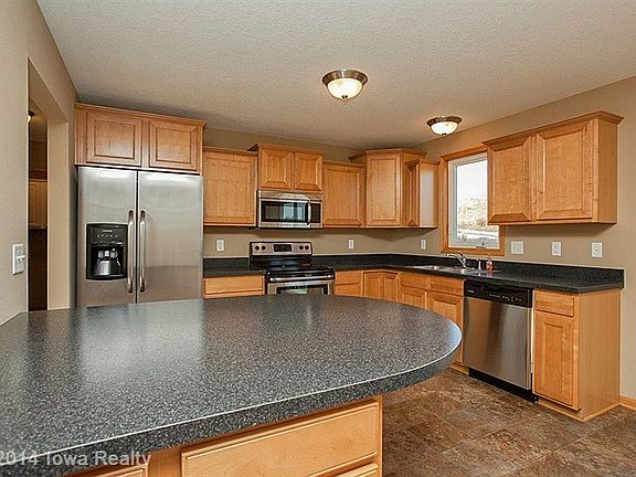 4th image of 1510 W Kentucky Ave