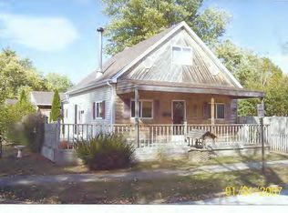 301 E 11th St, Georgetown, IL 61846