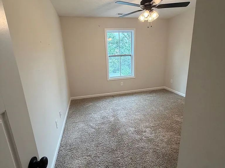 217 Wesson Dr — Photo 15