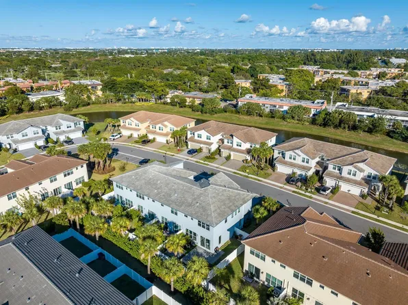 4364 Veleiros Ave, Pompano Beach, FL 33064