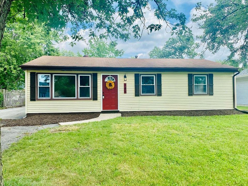 1st image of 745 Juniper Rd