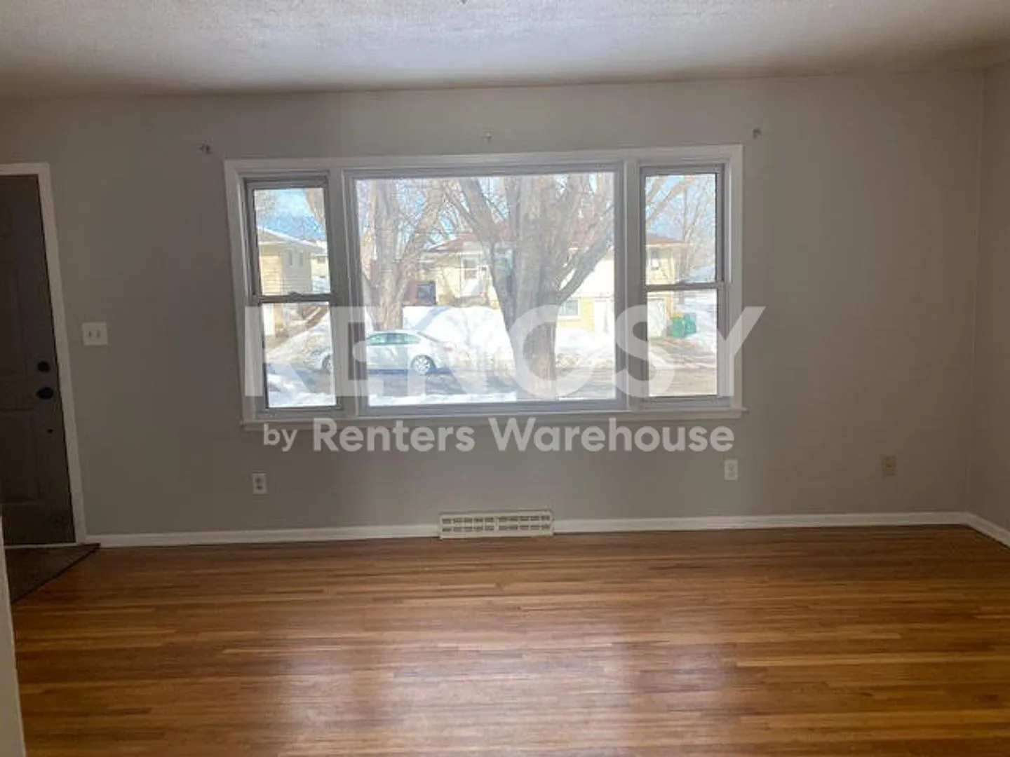 Available Now! | Cozy 3bd Ranch Style Home in NW Rochester | 2424 25th St NW, Rochester, MN 55901 — Photo 2