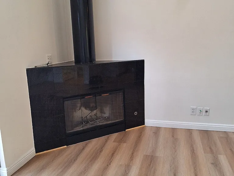 531 Indiana Ave #B — Photo 7