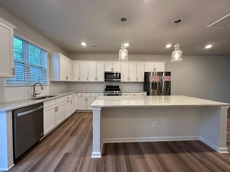 10008 Hemingway Pl — Photo 8