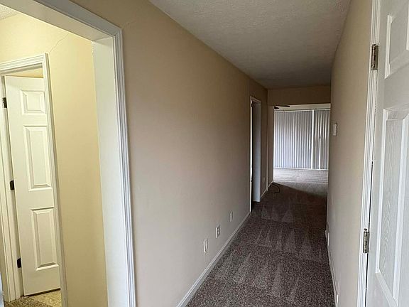 2nd image of 1615 Highland Way #3