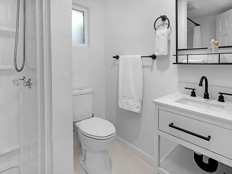 314 N Manila Ave #2 — Photo 10