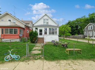 1302 69th St, Kenosha, WI 53143