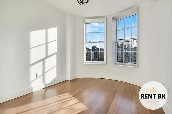 Rented by RENTBK LLC | media 1
