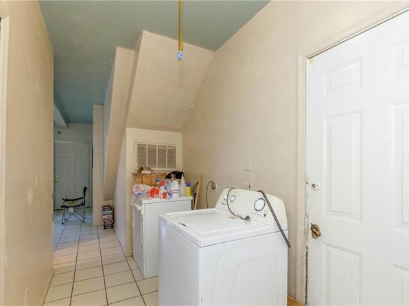 norfolk-virginia-79187277 picture